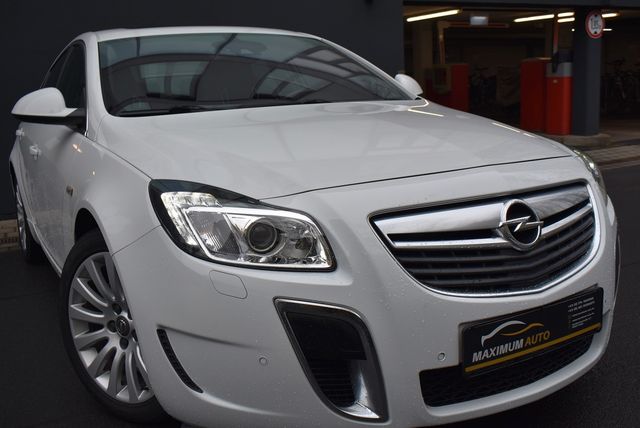 Opel Insignia A Lim.OPC 4x4 2.8 RECAROSITZ/KAM/XEN