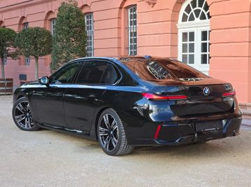 BMW 740 - 6