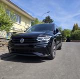 Volkswagen Tiguan Allspace DSG 4M PANO HUD AHK R-LINE 360
