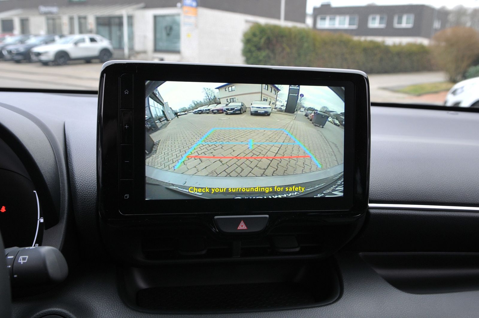 Mazda 2 Hybrid - Bild 11