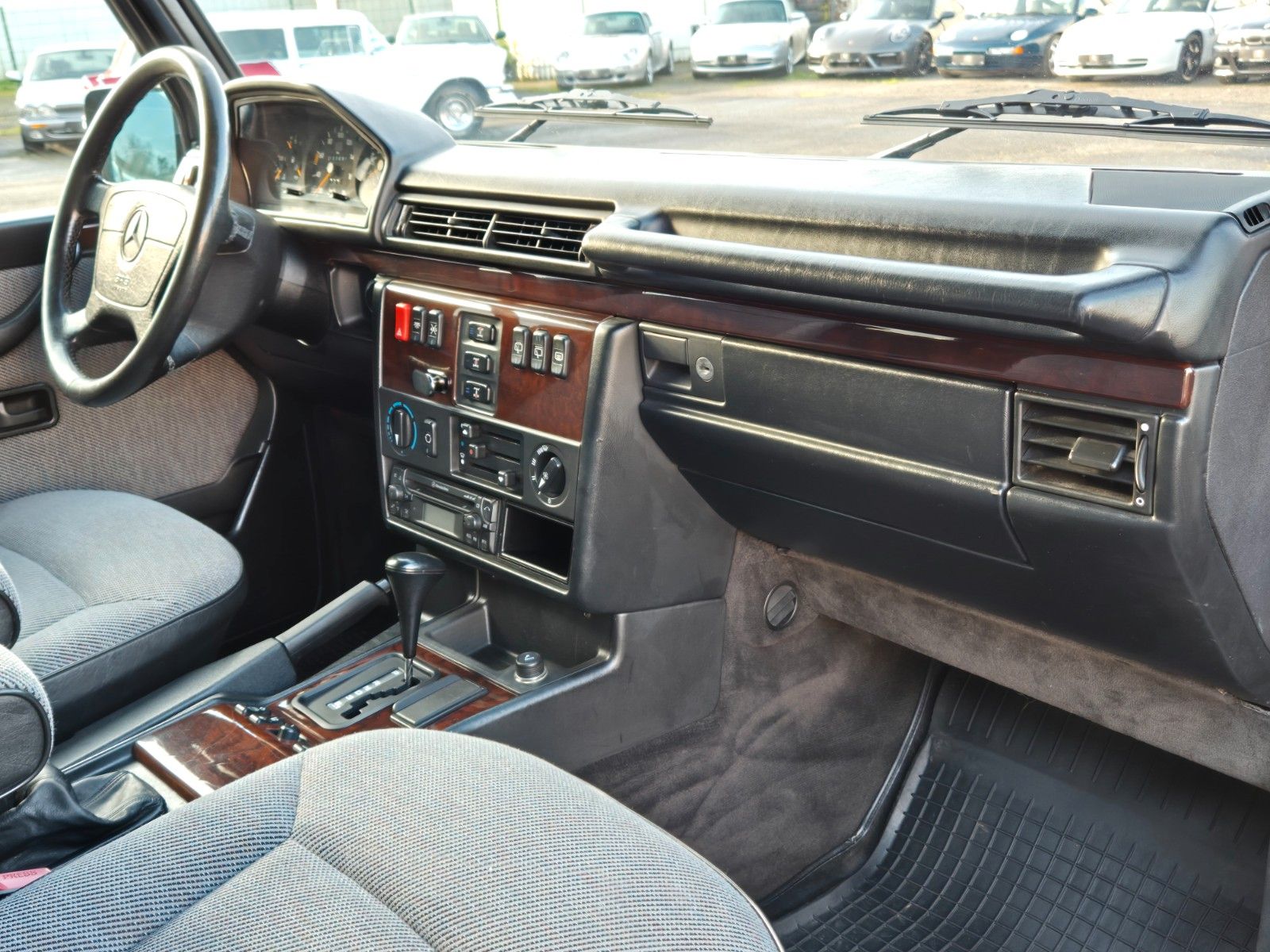 Fahrzeugabbildung Mercedes-Benz G 350 TD/Klima/SD/Sitzhzg/Lkw-Zul./1A Historie