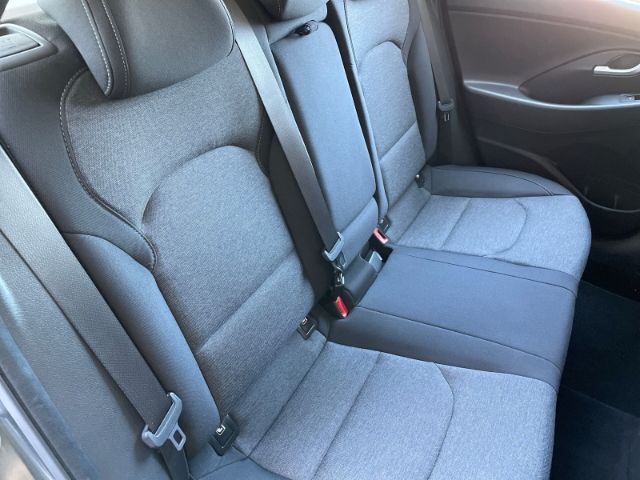 Fahrzeugabbildung Hyundai i30 1.5 T-GDI Mild-Hybrid Trend Navigation, Sitz