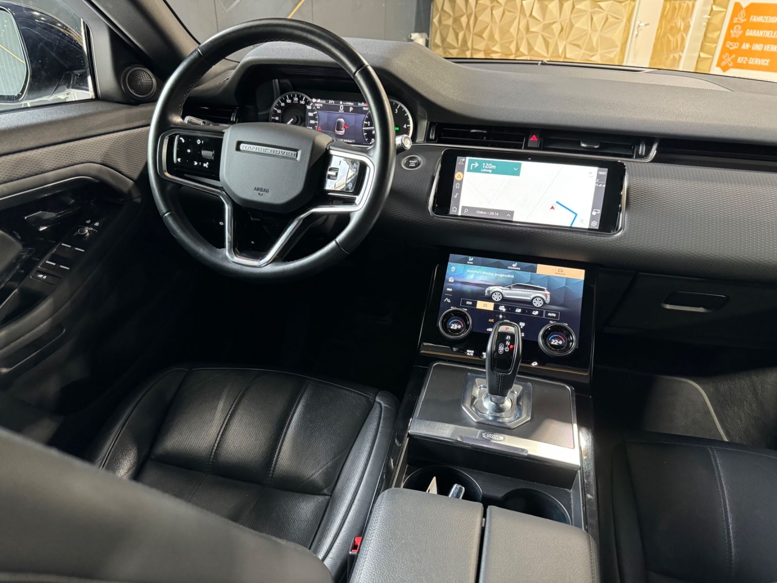 Fahrzeugabbildung Land Rover Range Rover Evoque S//