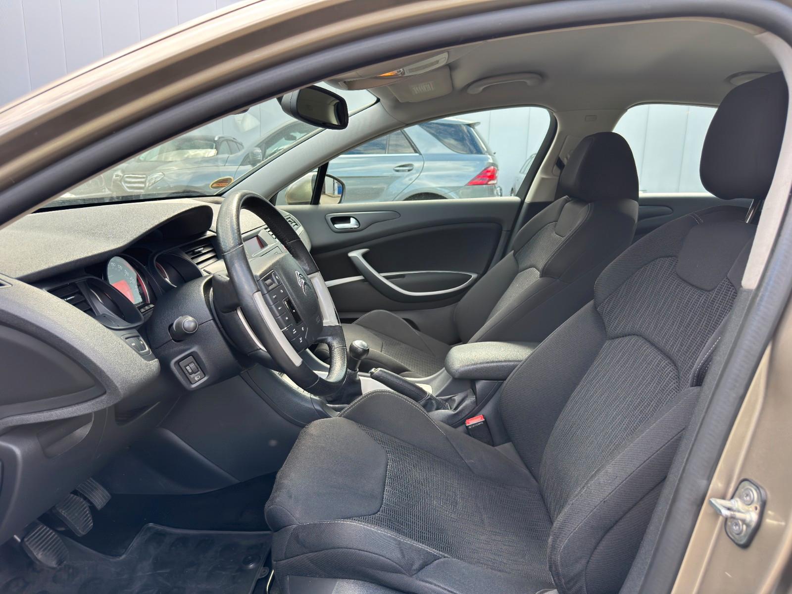 Citroën C5 Lim. Tendance *AHK. *Tempomat *Klima *PDC.