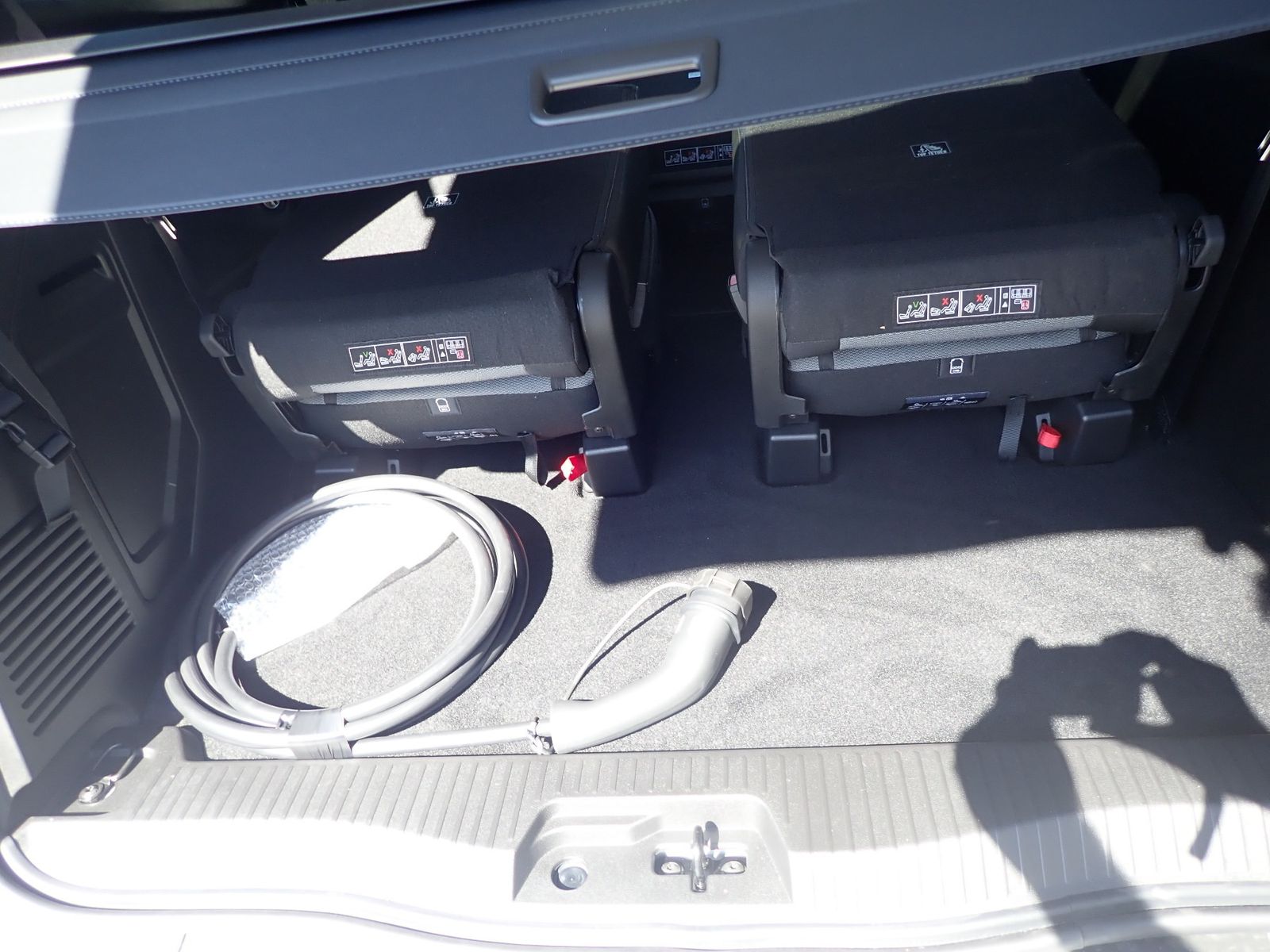 Fahrzeugabbildung Renault Grand Kangoo E-TECH Techno 45KW AC22 (L2)