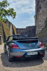 Volkswagen Beetle 1.4 TSI BMT R-Line Cabriolet R-Line - Volkswagen Beetle R-Line mit Benzin-Antrieb