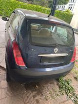 Lancia  blau - Lancia Ypsilon: Automatik