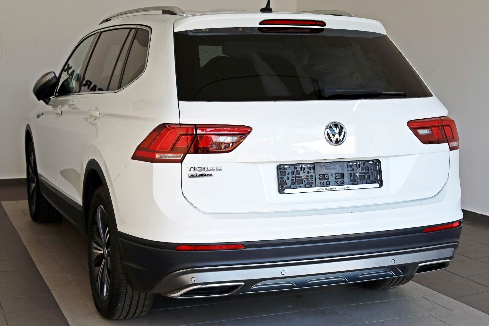 Fahrzeugabbildung Volkswagen Tiguan Allspace Comfortline,Navi,SH,ACC,AHK,+WR