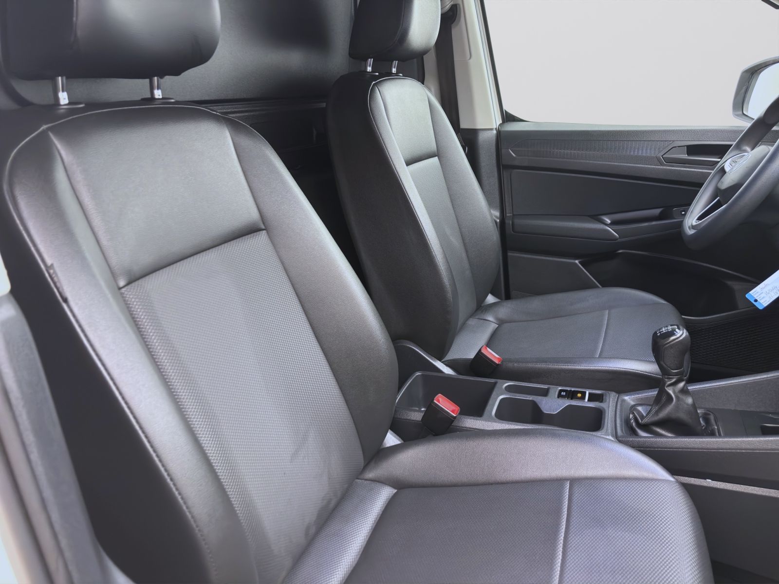 Volkswagen Caddy - Bild 15