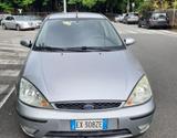 Ford Focus 1.6i 16V cat SW Ghia - Ford Focus aus 2004: Ghia