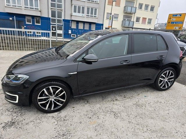 Volkswagen Golf VII Lim. e-Golf KeyLess*Automatik