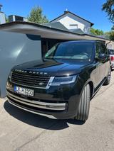 Land Rover Range Rover 3.0 D350 HSE, Schwarz top Ausstattun