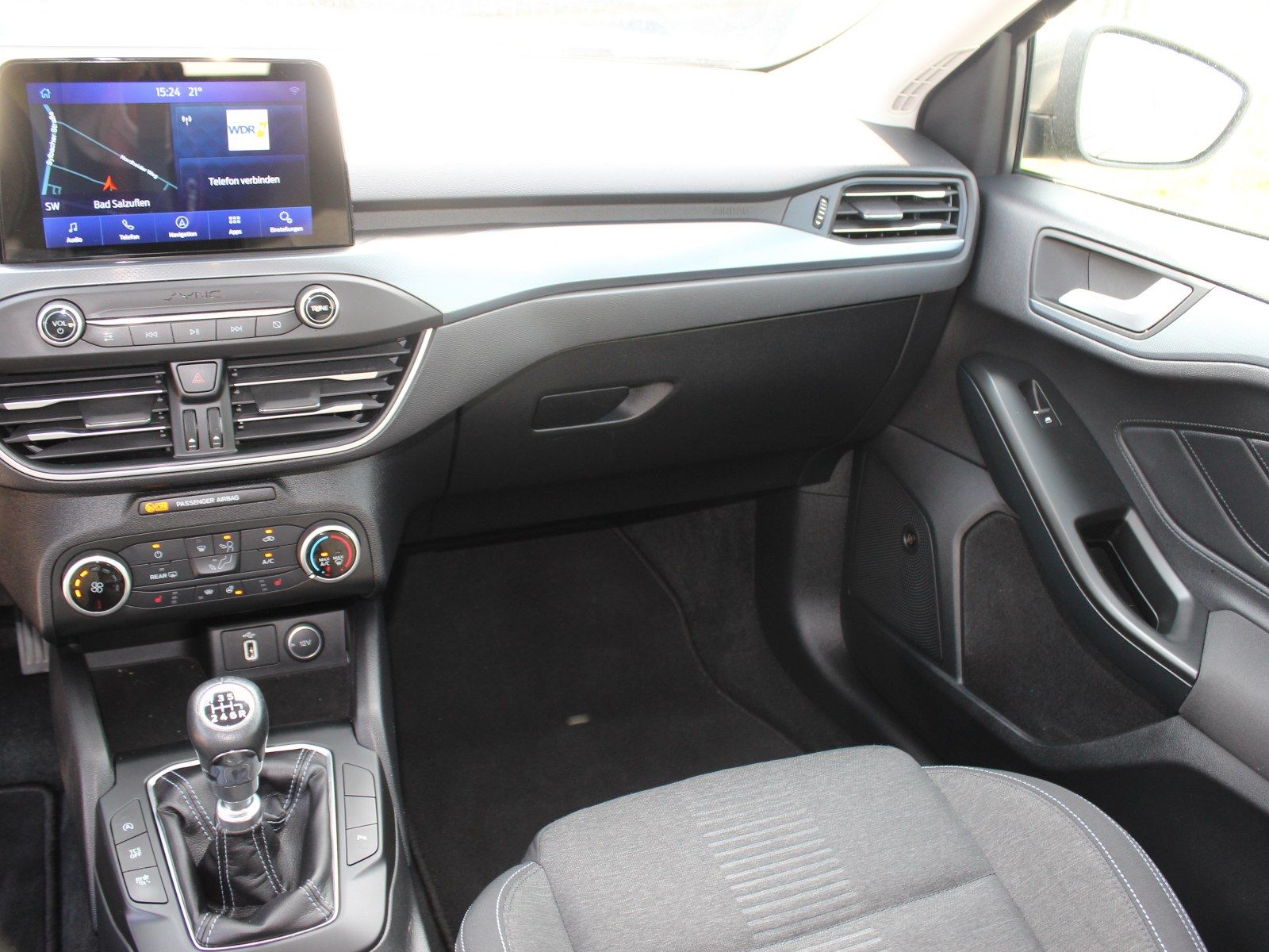 Fahrzeugabbildung Ford Focus Active 1,0 EcoBoost Start/Stopp