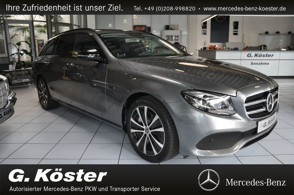 Image of Mercedes-Benz E 300