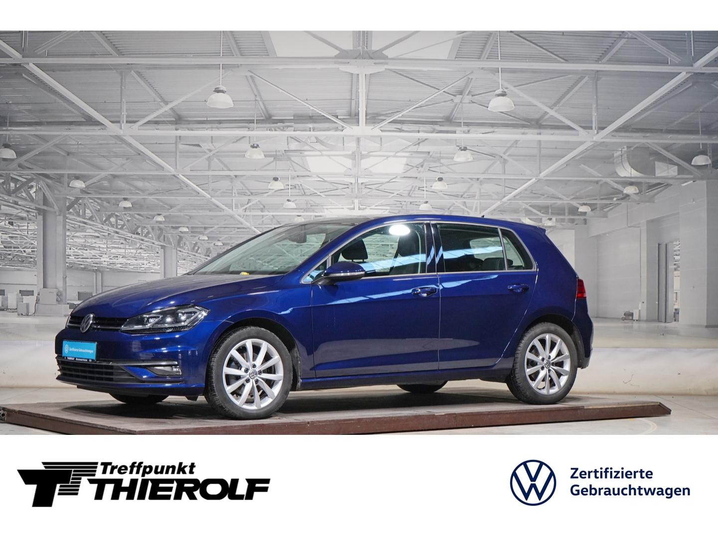 Volkswagen Golf VII 1.5 TSI DSG Highline Kamera LED Pano Na