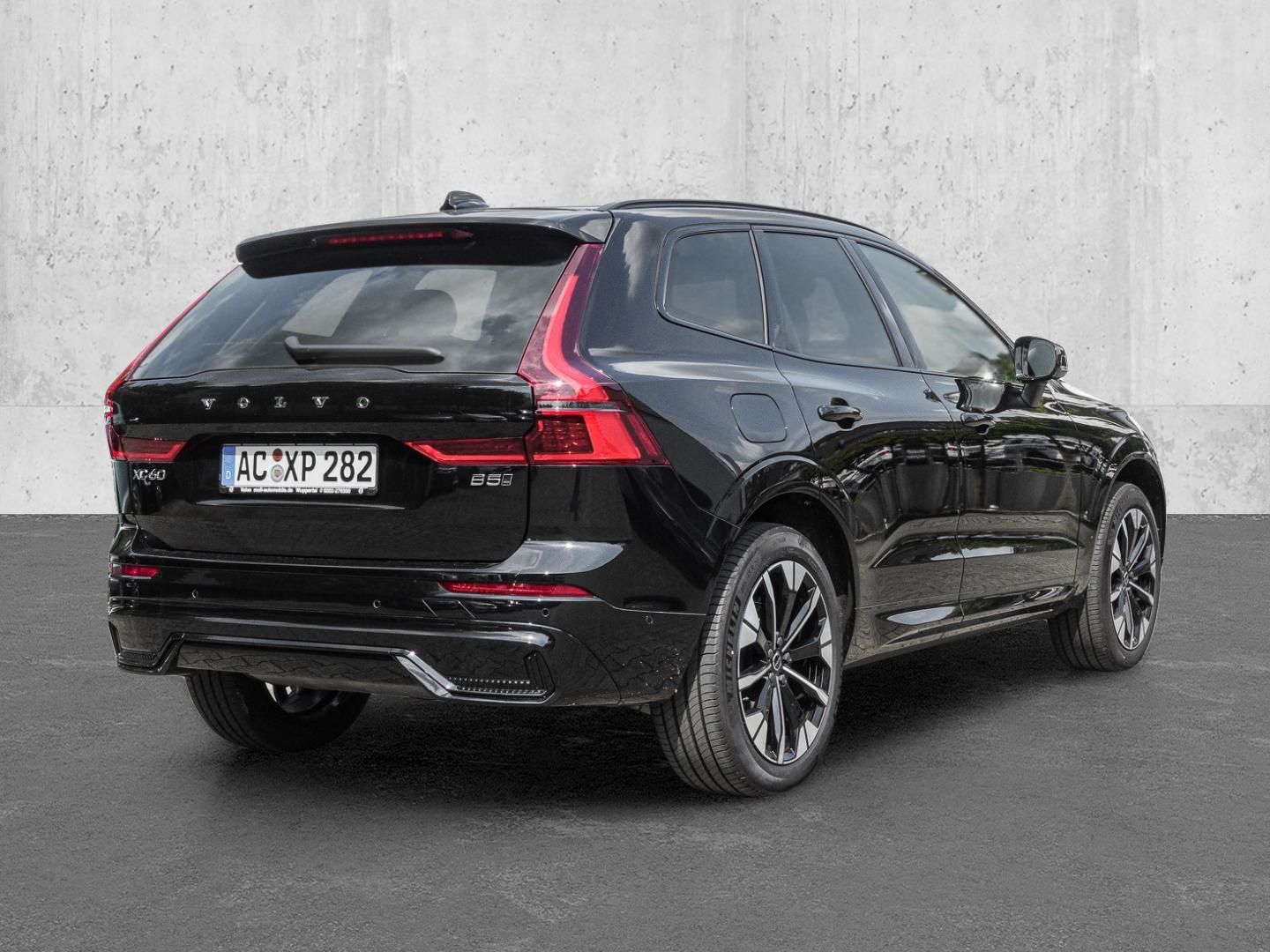 Volvo XC60 Plus Dark AWD B5 Benzin EU6e Licht-, Lagom- imagem 2