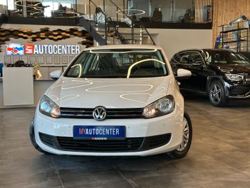 MYAUTOCENTER – Gebraucht- und Jahreswagen mit Werkstattservice in Pfaffenhofen Volkswagen Golf VI Comfortline *1. Hand*Klima*Radio*USB*PDC