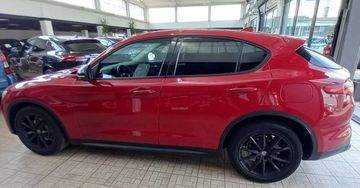 Alfa-Romeo Stelvio - 4
