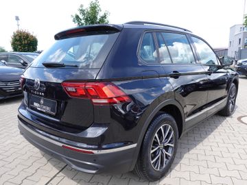 Volkswagen Tiguan - 5