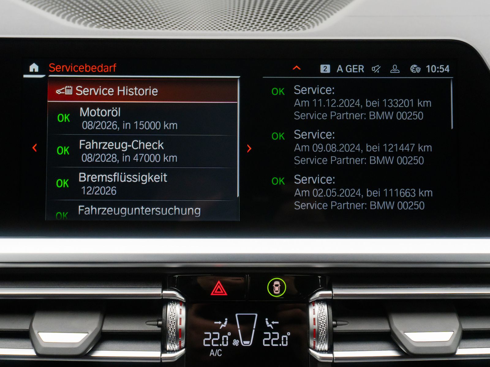 Fahrzeugabbildung BMW 320i Sport Line Stop&Go Kamera DAB Alarm Komfort