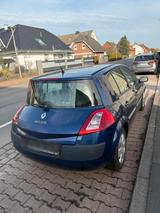 Renault Megane - Renault Megane aus 2004 mit Diesel-Antrieb