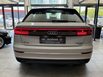 Audi Q8 - 3