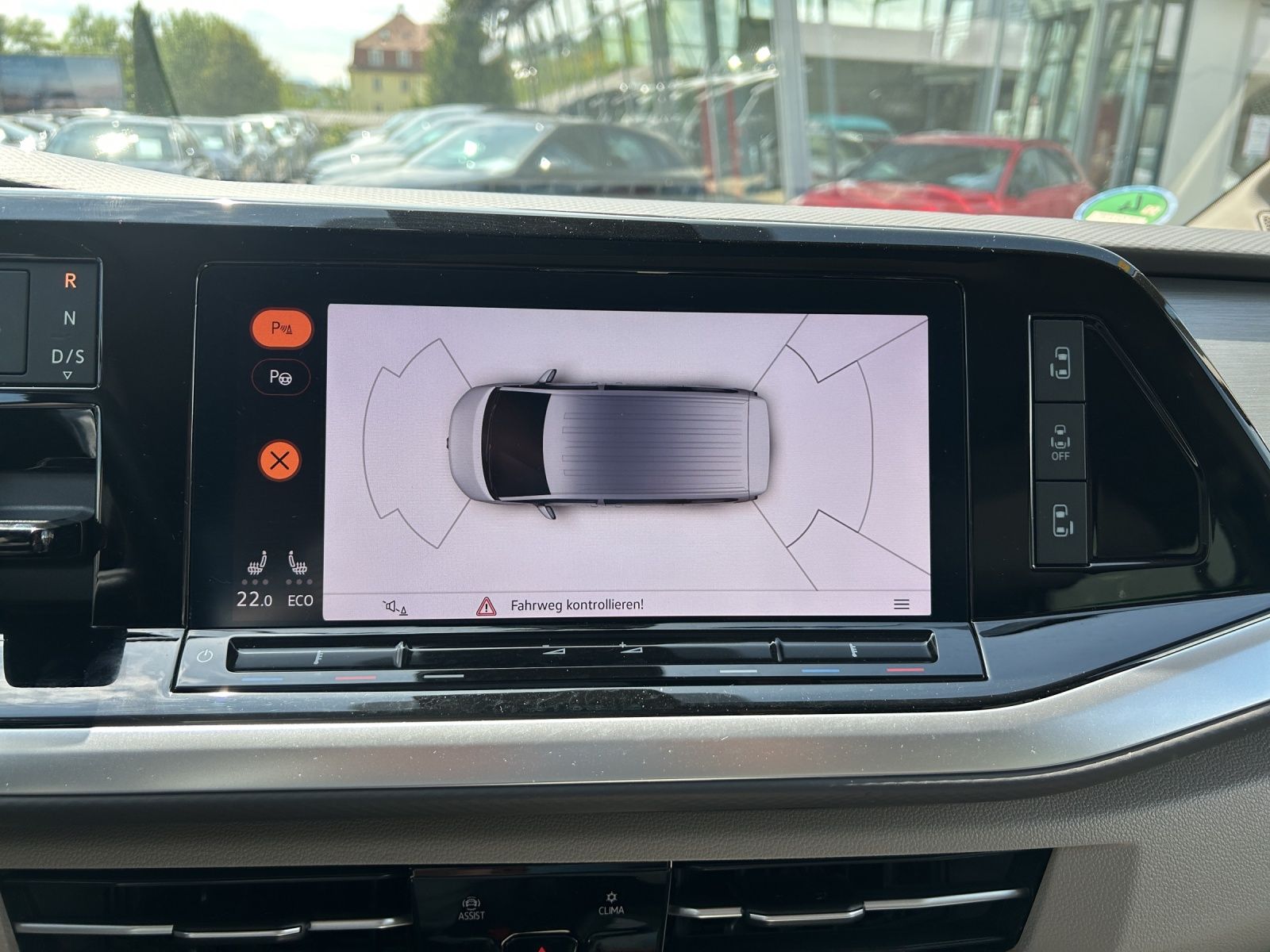 Fahrzeugabbildung Volkswagen T7 Multivan eHybrid ENERGETIC  DSG LED STANDH NA