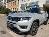 Jeep Compass Limited FWD LED, Automatik - silberne Jeep Compass