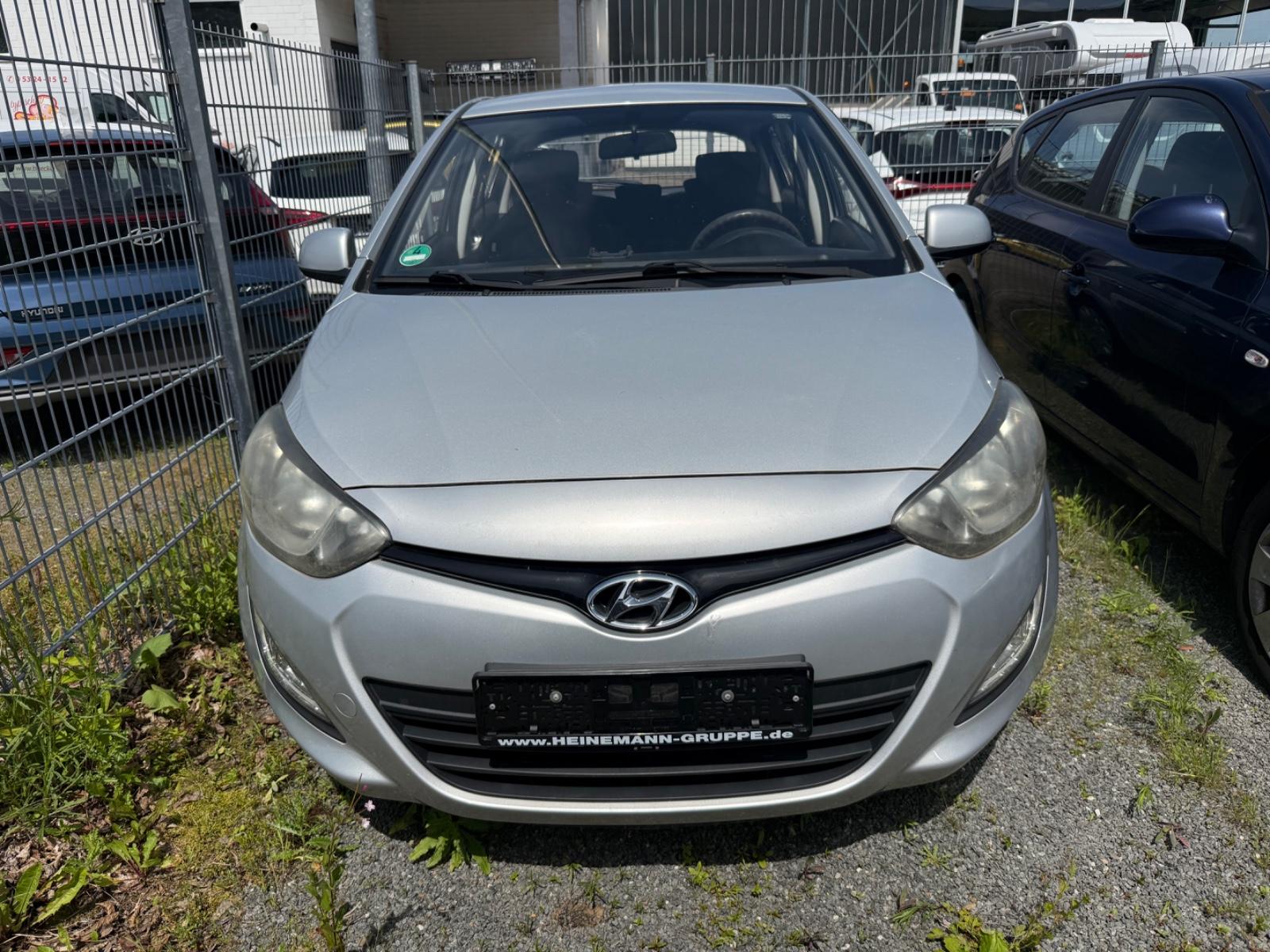 Hyundai i20 1.2 KLIMAANLAGE NEU MODEL
