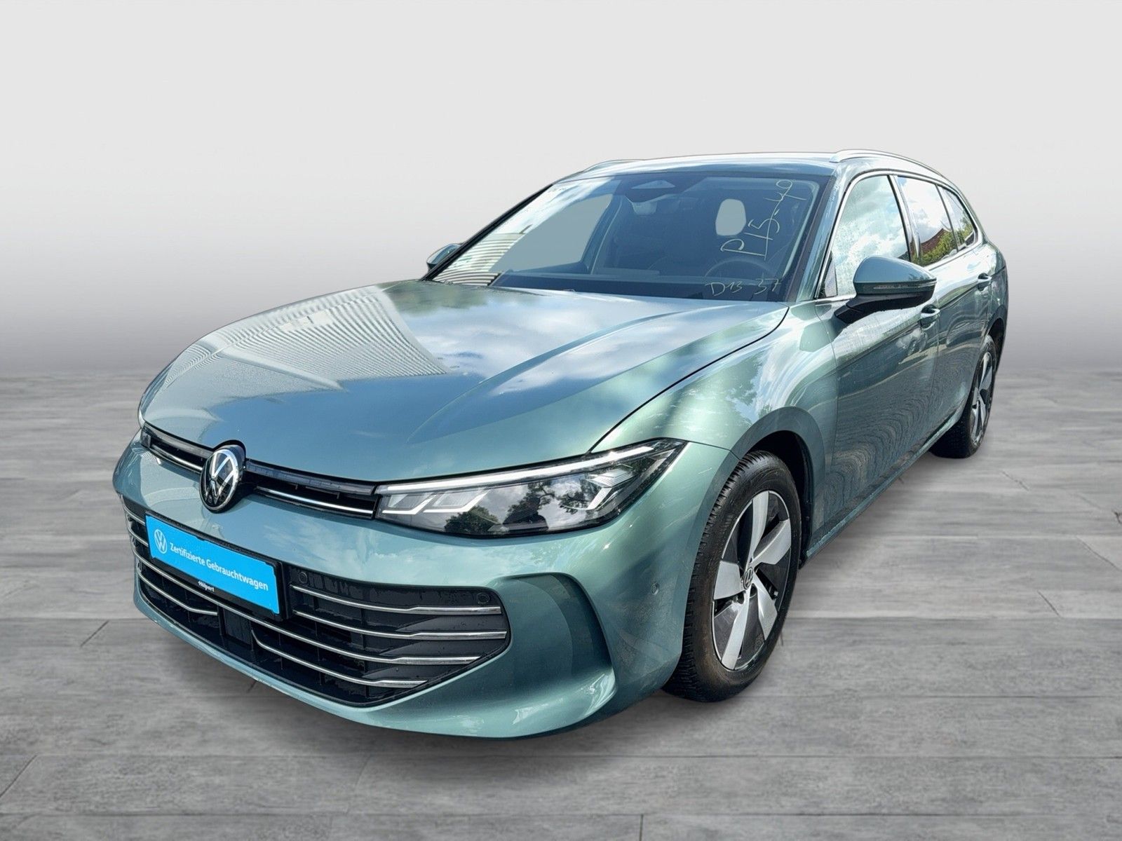Volkswagen Passat Variant 2.0 BUSINESS HARMAN KARDON 360CAM foto 2