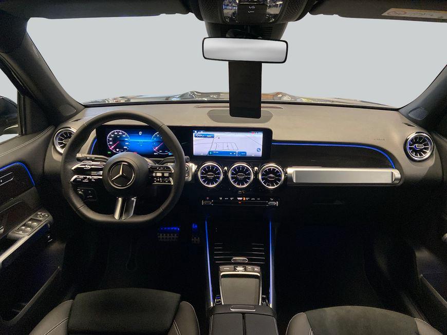 Mercedes-Benz GLB 180