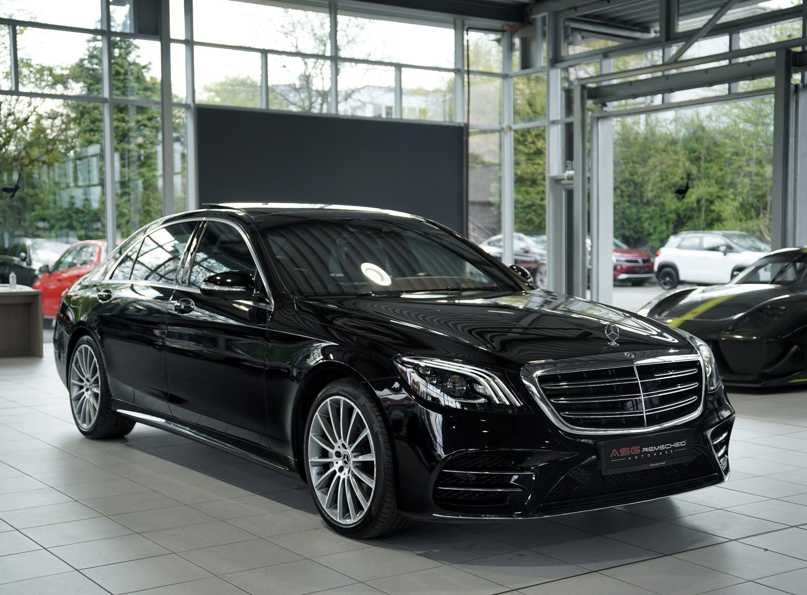 Mercedes Benz S 560