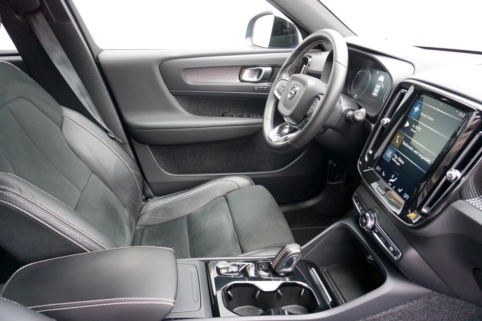 Volvo XC40 R Design 1Hd|HK|LED|KAM|BLIS|Keyless|MEMORY