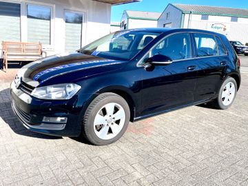 Volkswagen Golf - 5