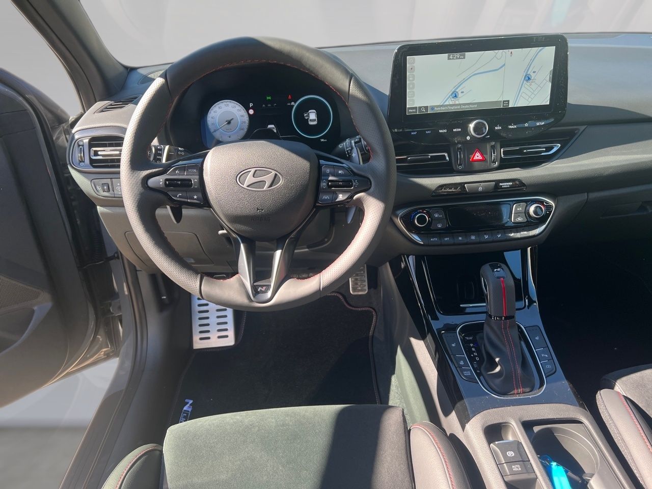Fahrzeugabbildung Hyundai i30 N-LINE X *KLIMAA*CARPLAY*NAVI*SHZ*LHZ*BT*USB