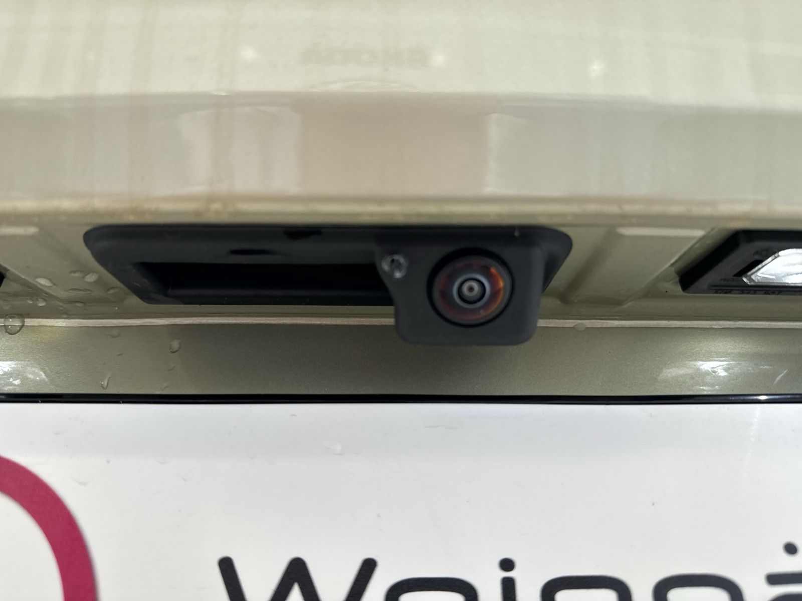 Superb Combi 2.0 TDI Selection, AHK, Matrix LED,