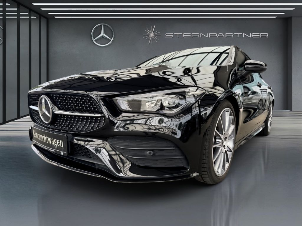 Mercedes-Benz CLA 200 Coupé AMG Night Pano-D. Burmester