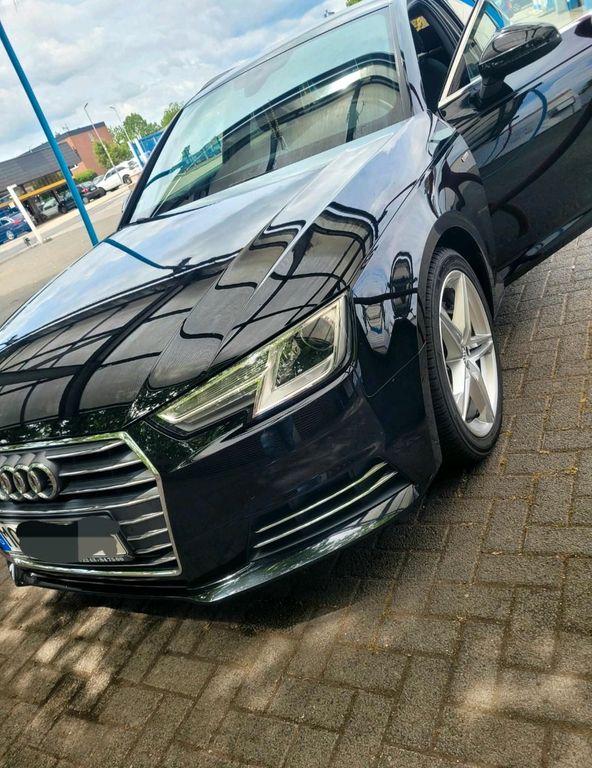 Image of Audi A4