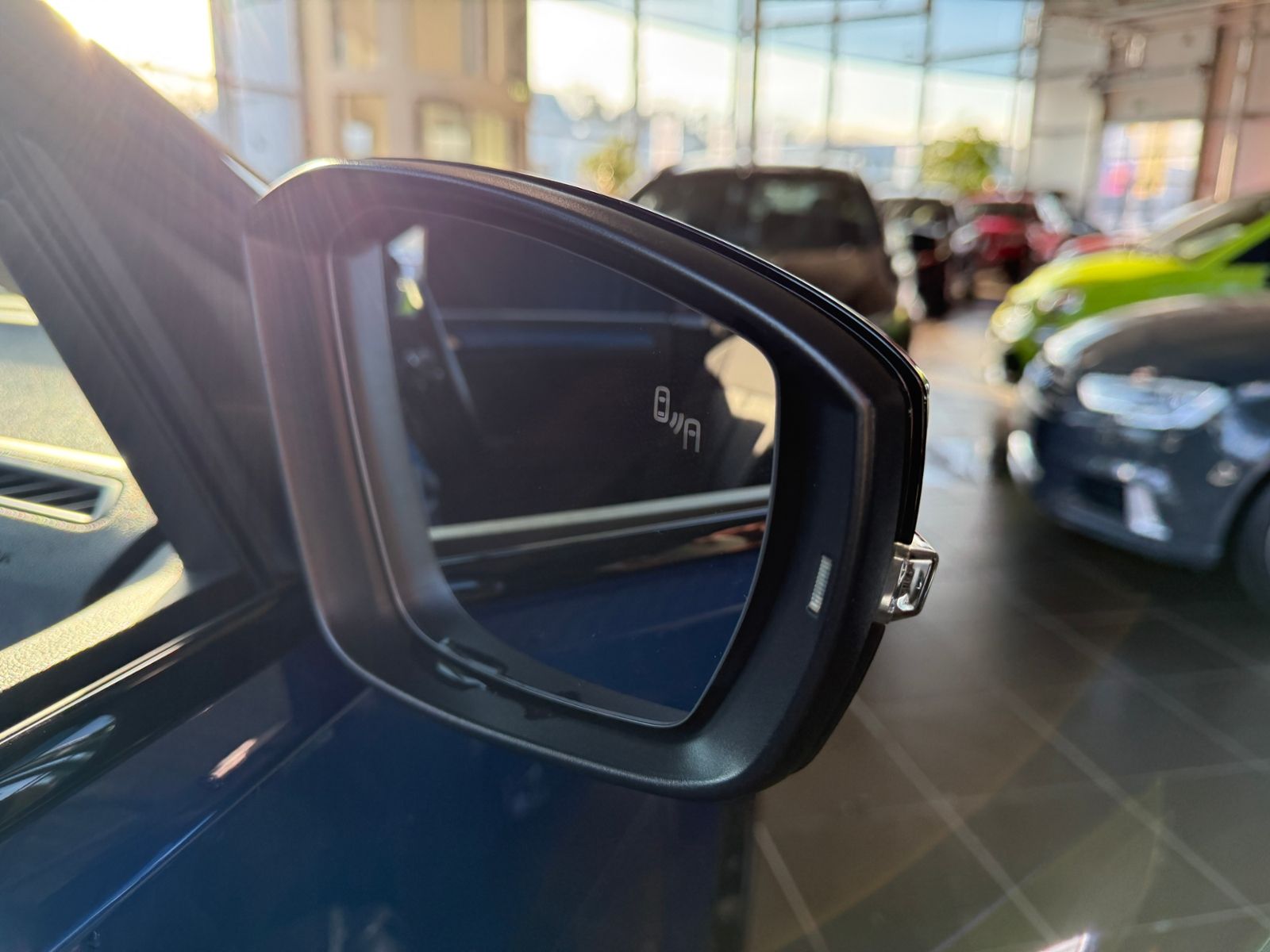 Fahrzeugabbildung Volkswagen T-Roc Cabriolet ACT LED NAVI SHZ