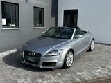 Audi TT Coupe/Roadster 2.0 TDI quattro/S-line - Audi TT: Silber