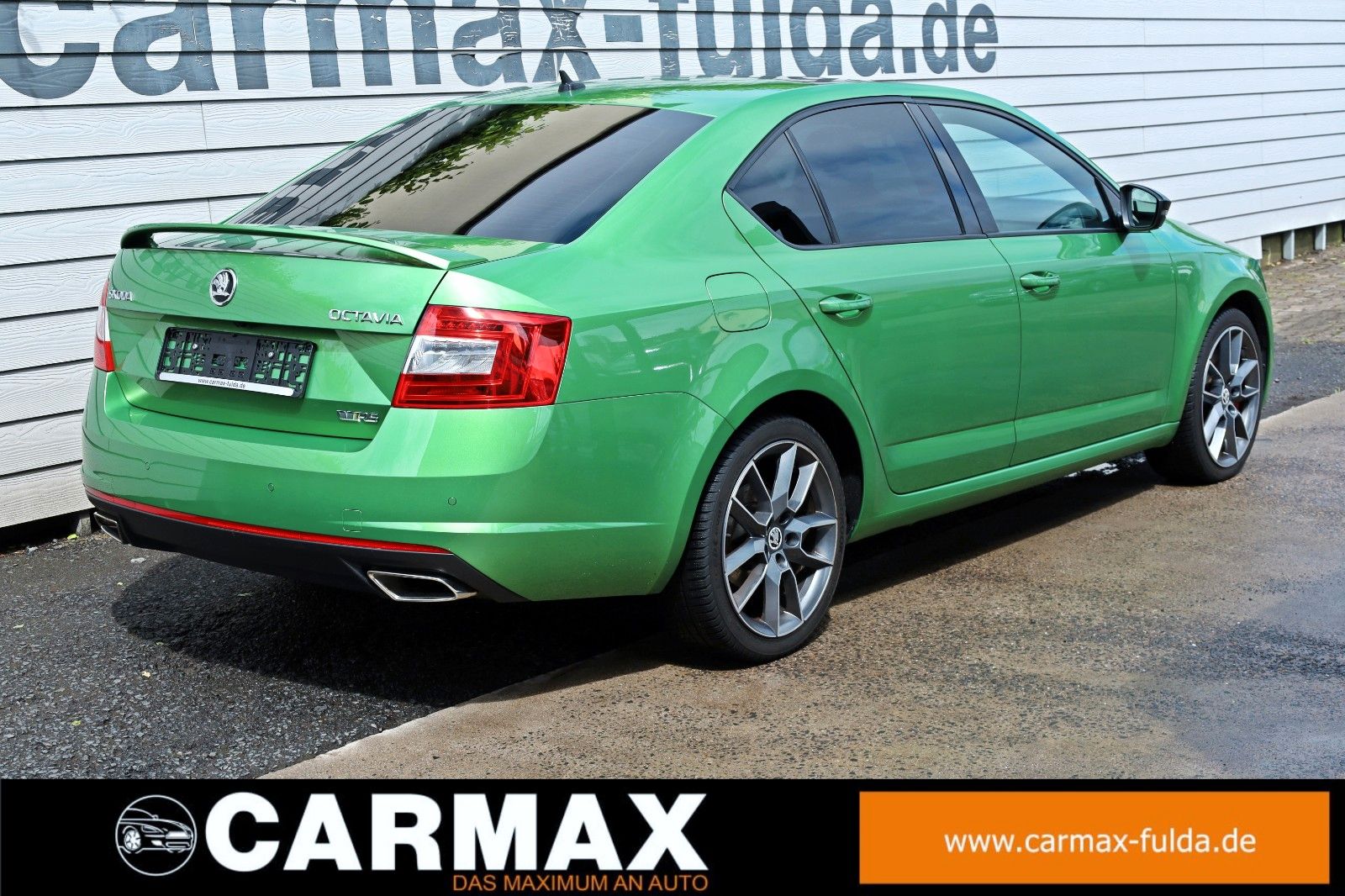 Fahrzeugabbildung SKODA Octavia Lim. RS,Leder,Navi,Bi-Xenon,SH,Panorama
