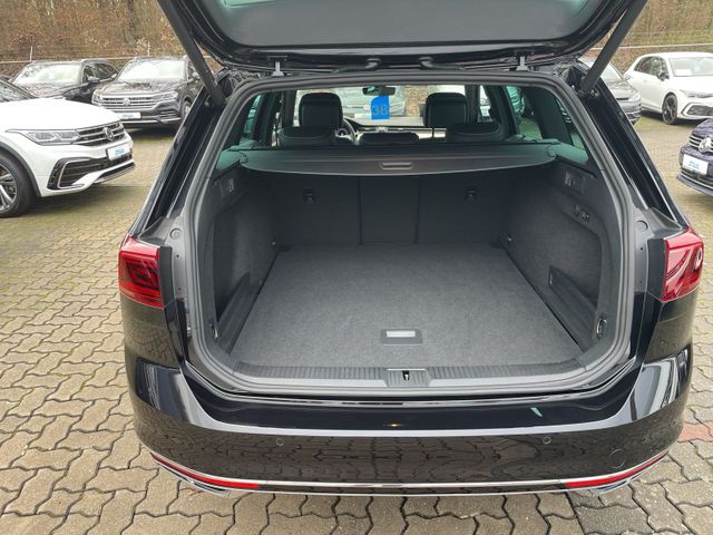 Passat Variant R-Line TDi DSG Navi ACC AZV