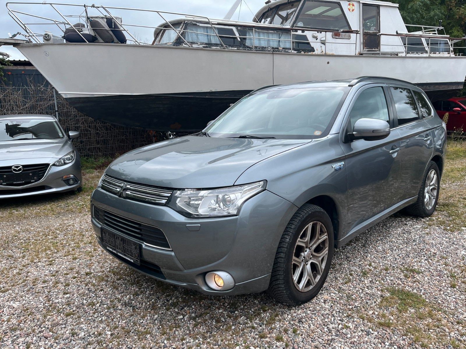Mitsubishi Mitsubishi Outlander Instyle
