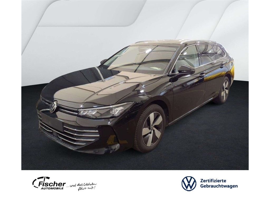 VW Passat 1.5 eTSI Business DSG NAV/LED/AHK/Kamera