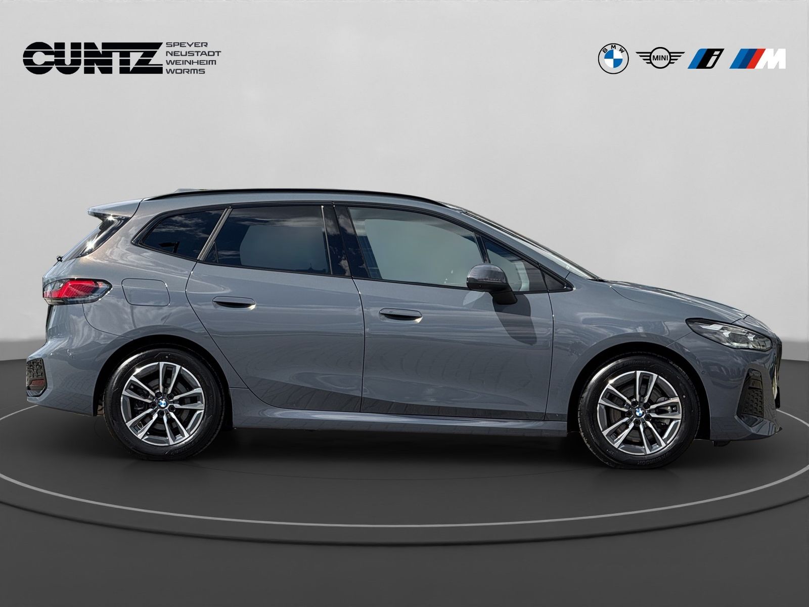BMW 223i xDrive Active Tourer M Paket Anhängerk. Pan foto 5