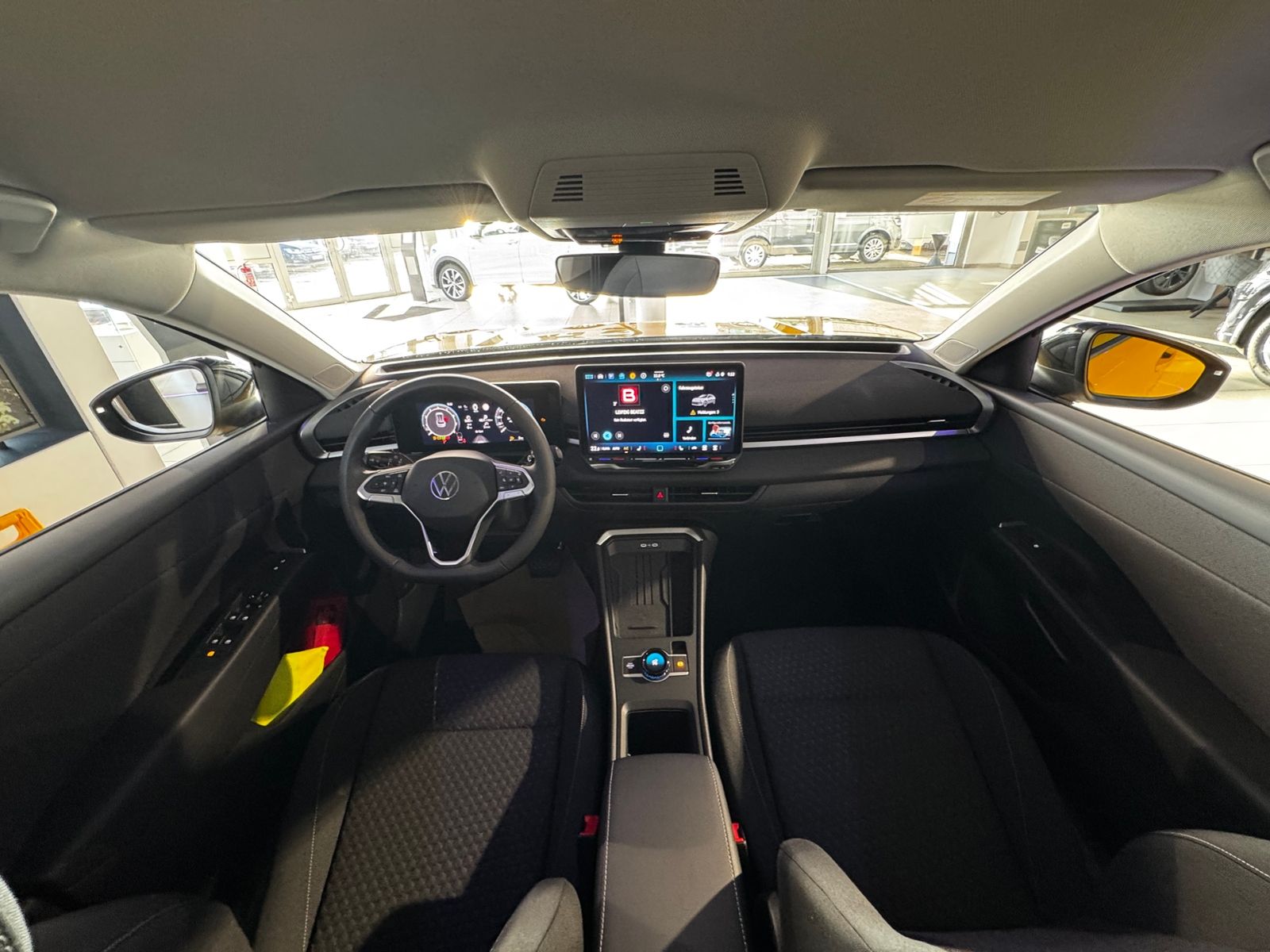 Volkswagen T-Roc - Bild 8