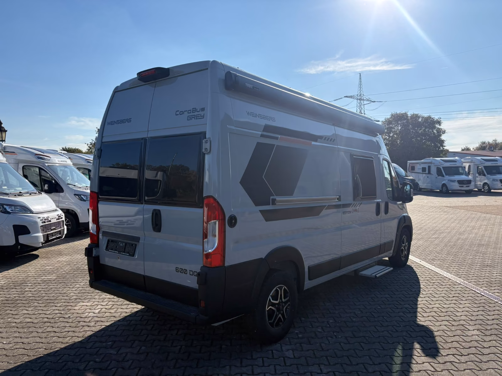 Weinsberg CaraBus GREY 600 DQ (2027) EDITION [FIRE]
