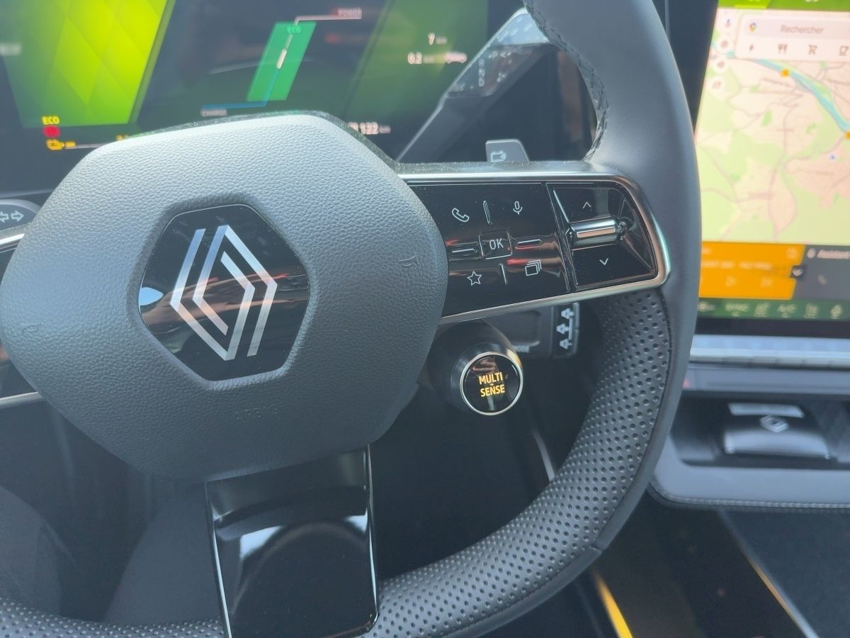 Fahrzeugabbildung Renault Scenic E-Tech 100% ele Techno 220 Long Range