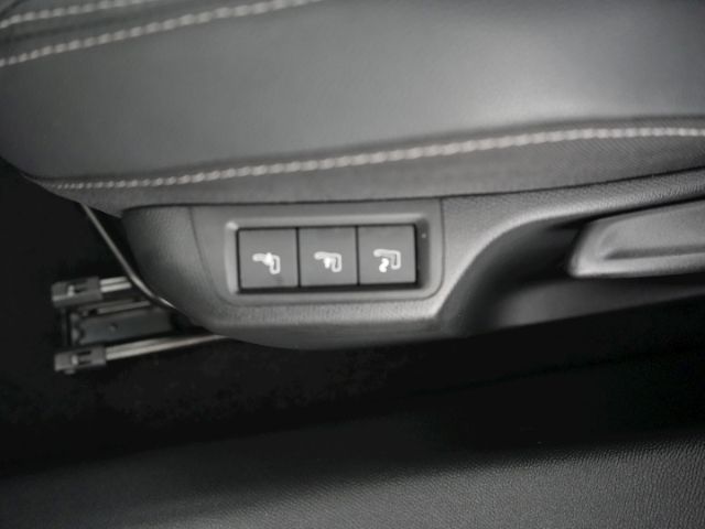 Corsa-e F ULTIMATE 50kWH AT+LED MATRIXLICHT+NAVI