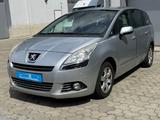 Peugeot 5008 Active,1,6 Benzin,7 Sitzer,Klimaaut,Navi - Peugeot 5008 aus 2013